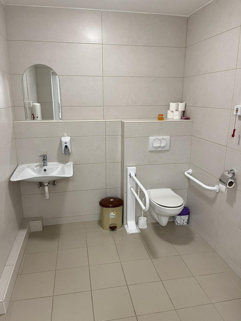 mozgáskorlátozott toalet